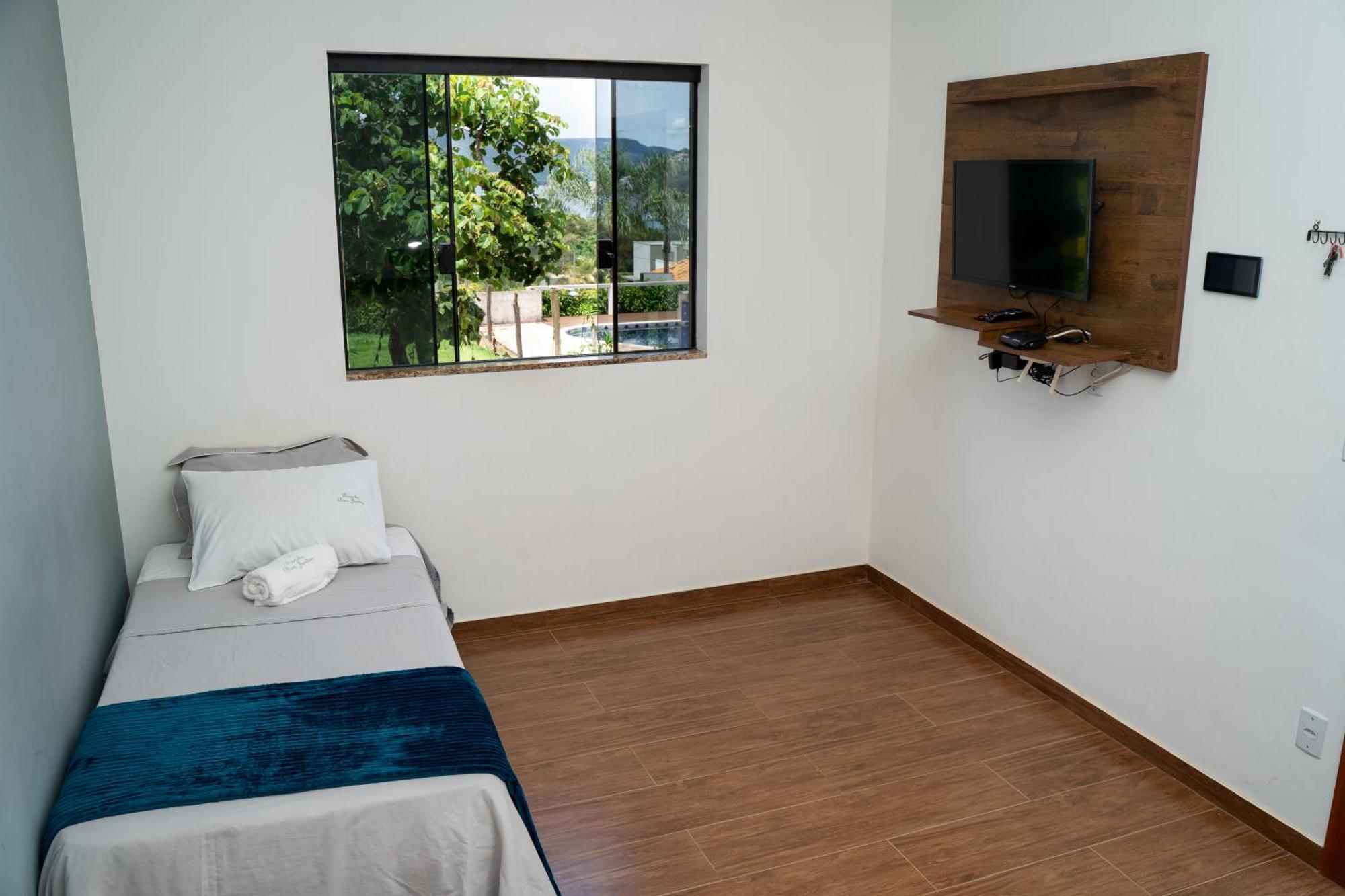 Casa Com Piscina Vista Para Lago, 03 Quartos Confortaveis Capitólio Exteriér fotografie