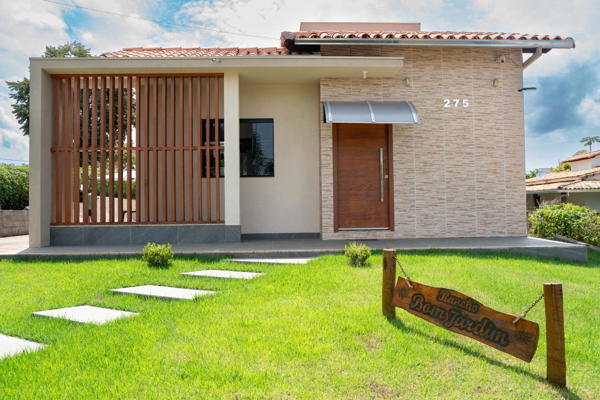 Casa Com Piscina Vista Para Lago, 03 Quartos Confortaveis Capitólio Exteriér fotografie