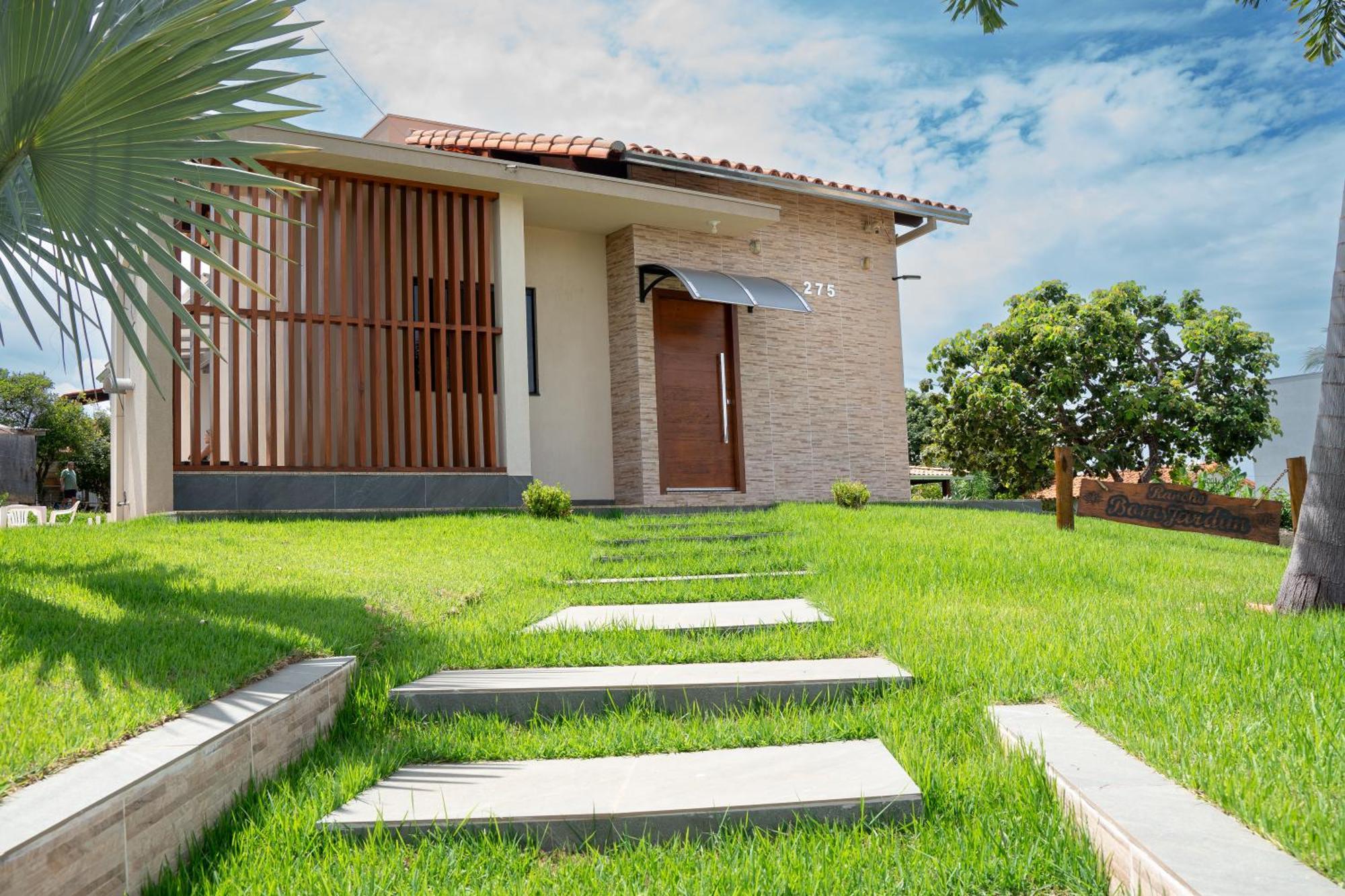 Casa Com Piscina Vista Para Lago, 03 Quartos Confortaveis Capitólio Exteriér fotografie